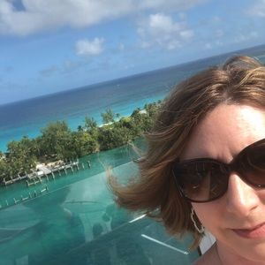 Meet your Posher, Christi